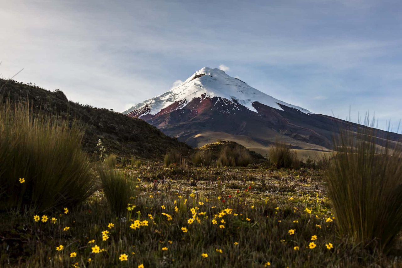 AN ACTIVE WEEKEND EXCURSION - COTOPAXI VOLCANO & QUILOTOA LAKE - Ecuador & Galapagos Tours