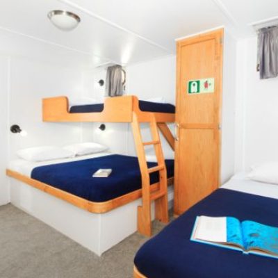 CACHALOTE EXPLORER 2 - Galapagos Cruise