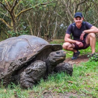 GALAPAGOS ISLAND HOPPING Activity - Highlands with Giant Tortoise - Ecuador & Galapagos Tours