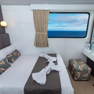 GALAXY 5 - Galapagos Cruise