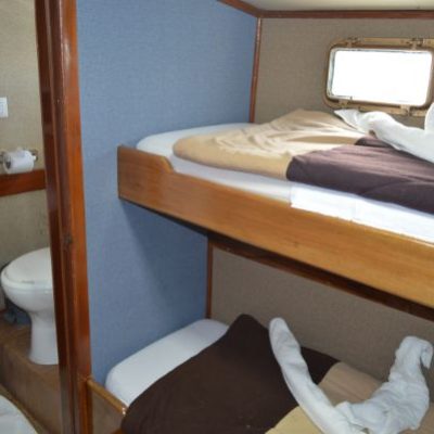 GOLONDRINA 3 - Galapagos Cruise