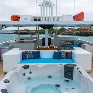 GRAND MAJESTIC 10 - Galapagos Cruise