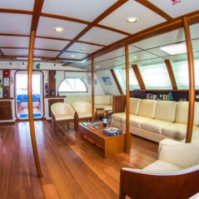 NEMO II 4 - Galapagos Cruise