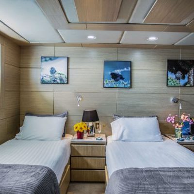 PASSION 2 - Galapagos Cruise