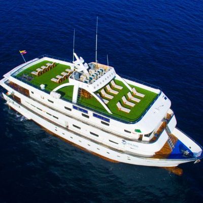 SOLARIS 10 - Galapagos Cruise