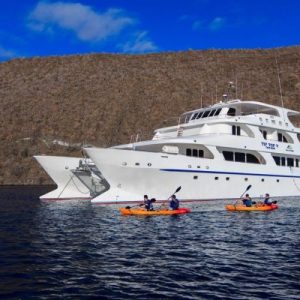 TIP TOP V 12 - Galapagos Cruise